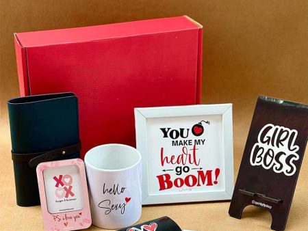 Girl Boss Gift Box | Set of 10 | 1 kg Online