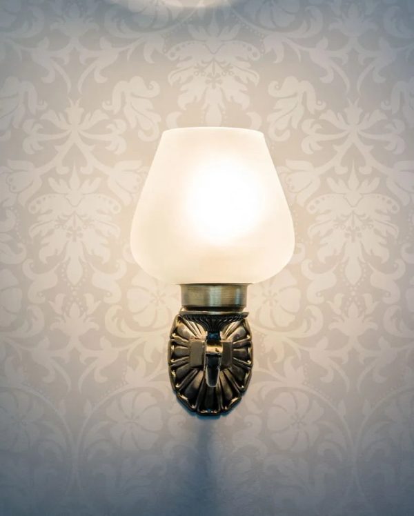 Allure Small Aluminum Single Wall Sconce | 8 x5 x 9 inches Supply