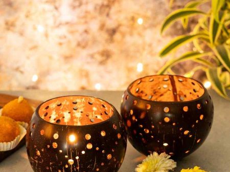 Coco Coconut Shell Tealight Holders- Festive | Set of 2 Cheap